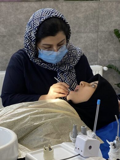 دکتر زهرا دادور